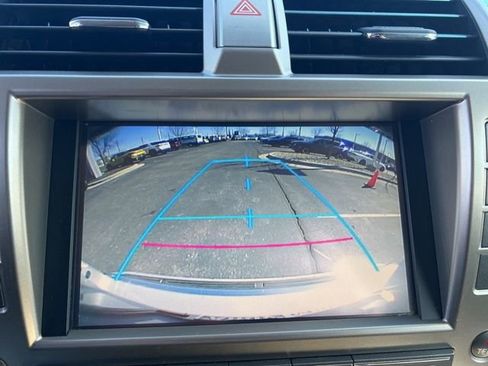 Used 2014 Lexus GX 460 w/ Premium Package image 22