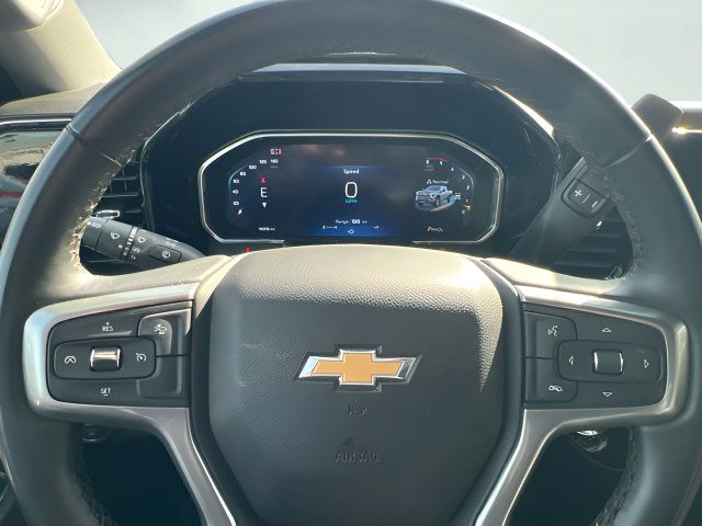 Used 2026 Chevrolet Silverado 3500 LT AWD/4WD image 14