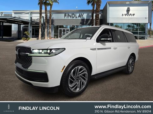 New 2026 Lincoln Navigator Premiere AWD/4WD image 1