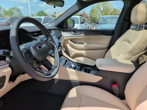 New 2026 Jeep Grand Cherokee L Limited w/ Limited Altitude Package AWD/4WD image 21