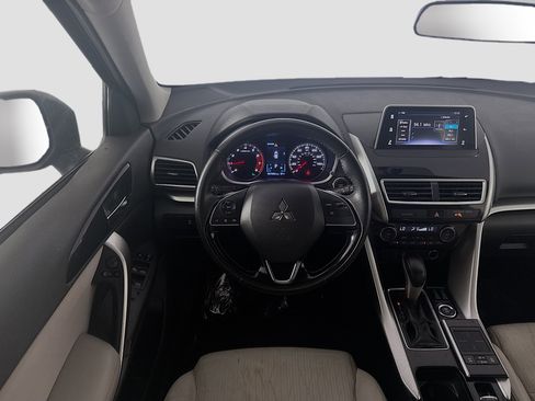 Used 2019 Mitsubishi Eclipse Cross SE AWD/4WD image 17
