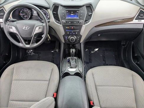 Used 2018 Hyundai Santa Fe Sport image 15