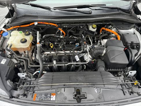 Used 2020 Ford Escape SE Sport image 20