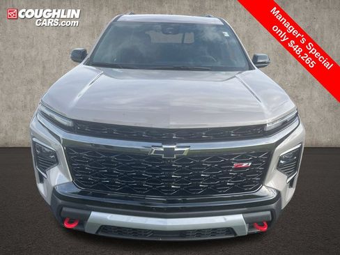 Used 2026 Chevrolet Traverse Z71 w/ Driver Confidence Package AWD/4WD image 18