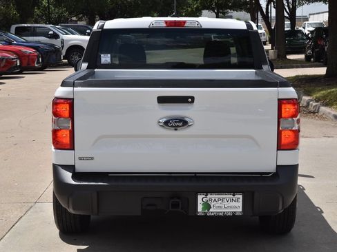 Certified 2024 Ford Maverick XL FWD image 9