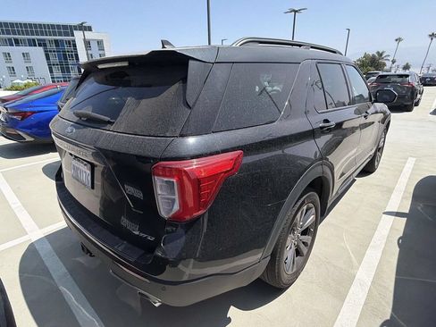 Used 2023 Ford Explorer XLT w/ Equipment Group 202A AWD/4WD image 16