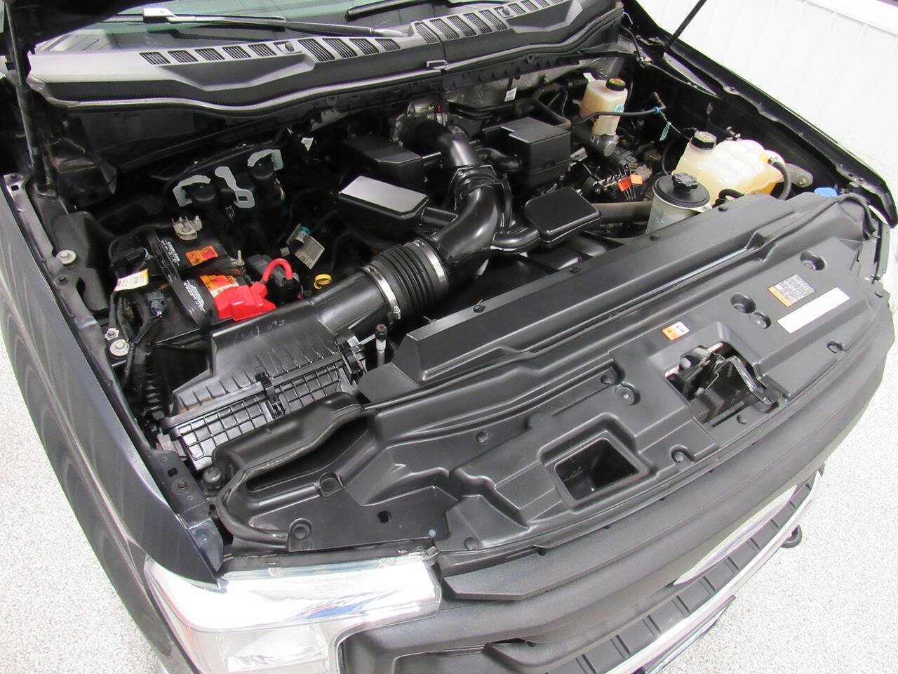 Used 2022 Ford F250 XL w/ Power Equipment Group AWD/4WD image 25