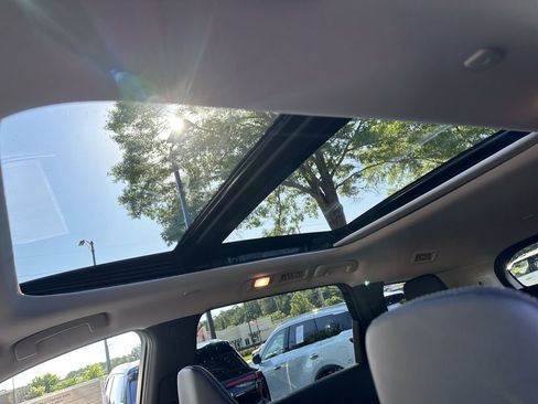 Certified 2025 INFINITI QX60 Pure image 8