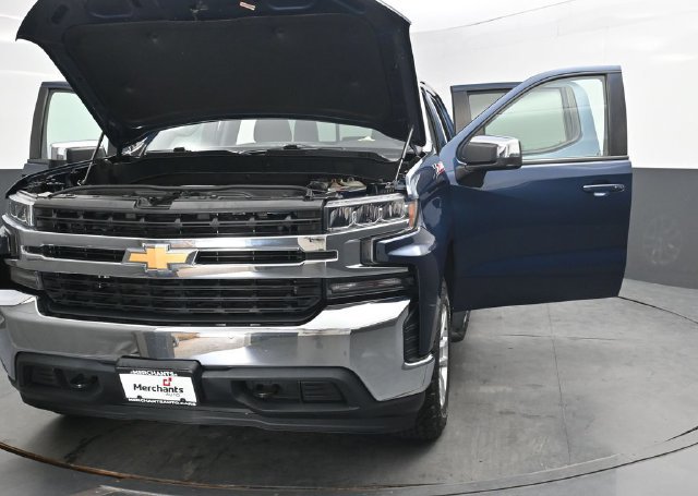 Used 2019 Chevrolet Silverado 1500 LT w/ All-Star Edition AWD/4WD image 42