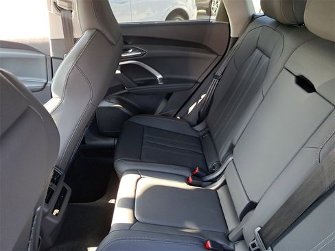 New 2025 Audi Q5 Premium Plus image 27