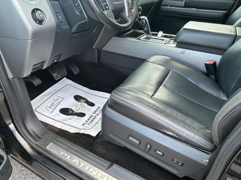 Used 2015 Ford Expedition Platinum AWD/4WD image 10