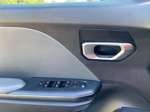 Used 2025 Kia K4 FWD image 20