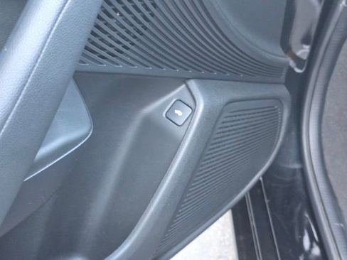 Used 2023 Acura TLX Base 4D Sedan image 12