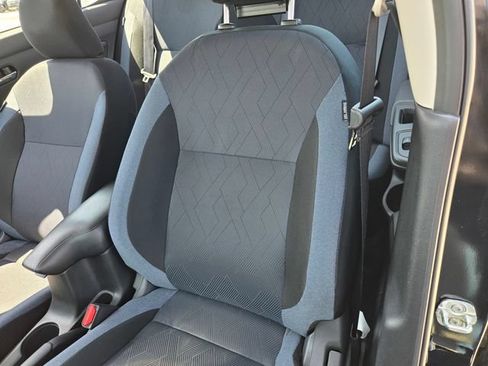 Used 2024 Nissan Versa SV FWD image 16