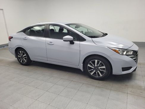 Used 2024 Nissan Versa SV w/ Trunk Package image 11