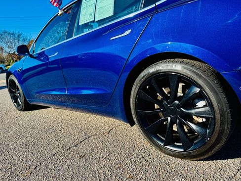 Used 2018 Tesla Model 3 Long Range image 29