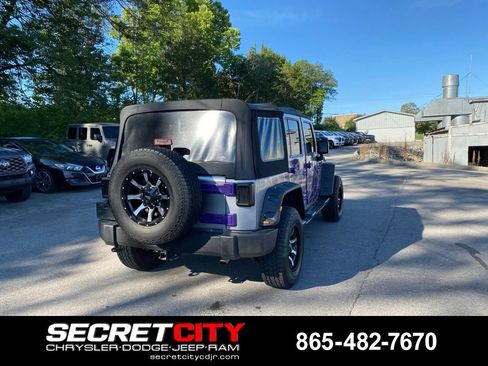 Used 2015 Jeep Wrangler Unlimited Sport w/ Quick Order Package 24S AWD/4WD image 5