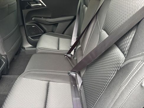 New 2026 Mitsubishi Outlander ES image 23