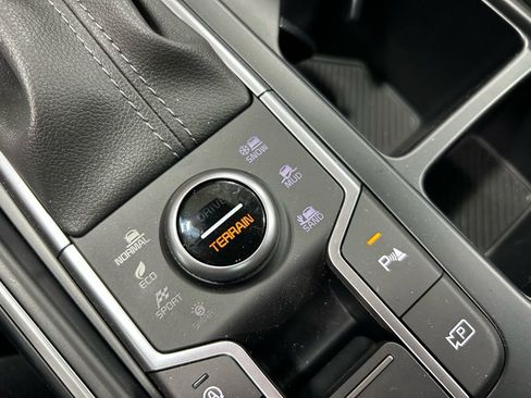 New 2026 Kia Sorento X-Line EX image 22