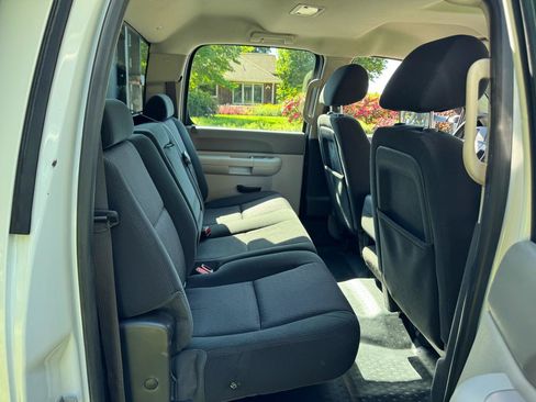 Used 2012 Chevrolet Silverado 3500 W/T RWD image 25