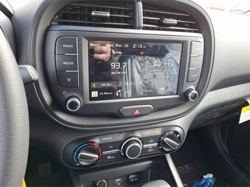 New 2025 Kia Soul LX w/ LX Technology Package image 11