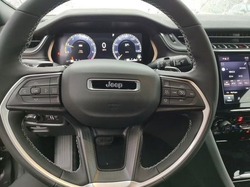 New 2026 Jeep Grand Cherokee Laredo image 16