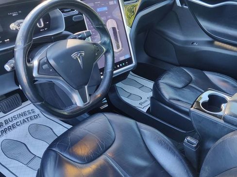 Used 2015 Tesla Model S 85D image 25