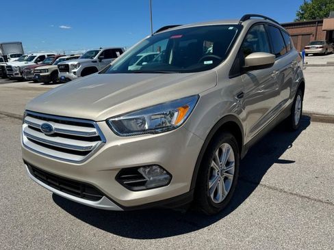 Used 2018 Ford Escape SE AWD/4WD image 8