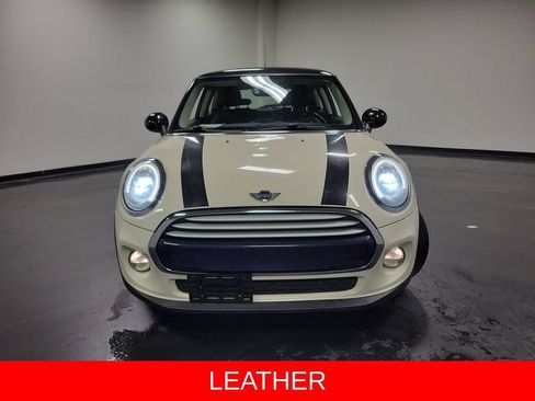 Used 2015 MINI Cooper 2-Door Hardtop FWD image 2