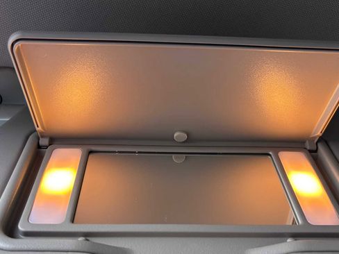 Used 2021 Ford Ranger Lariat w/ Trailer Tow Package image 32