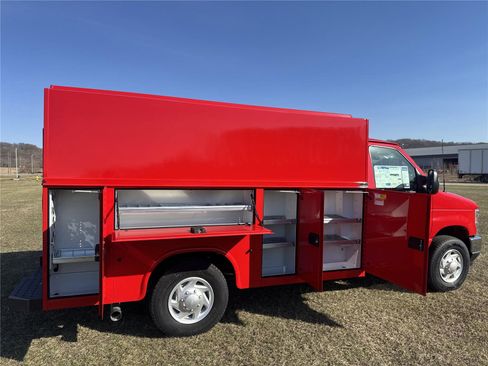 New 2026 Ford E-350 and Econoline 350 Super Duty w/ Power Equipment Group RWD image 2