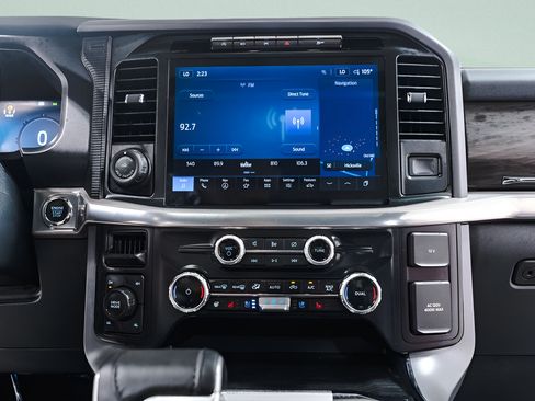 Used 2024 Ford F150 Lariat w/ Equipment Group 502A High AWD/4WD image 15