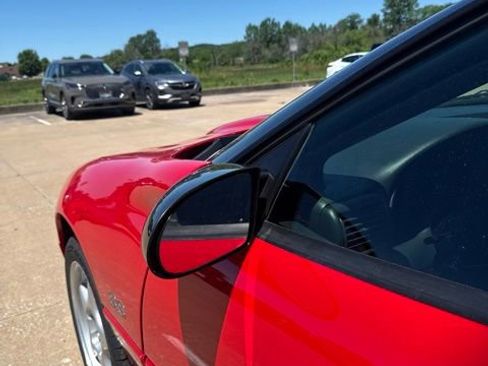 Used 1998 Chevrolet Camaro Z28 w/ SS Performance/Appearance Pkg RWD image 43