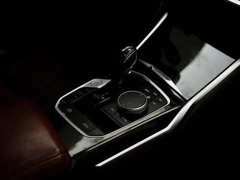 Used 2021 BMW 430i Convertible image 32