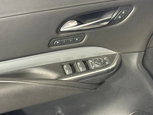 Used 2020 Cadillac XT4 Premium Luxury AWD/4WD image 16
