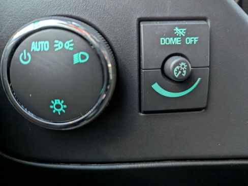 New 2025 Chevrolet Express 3500 w/ Driver Convenience Package image 37