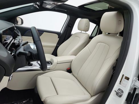 Certified 2026 Mercedes-Benz GLA 250 image 10