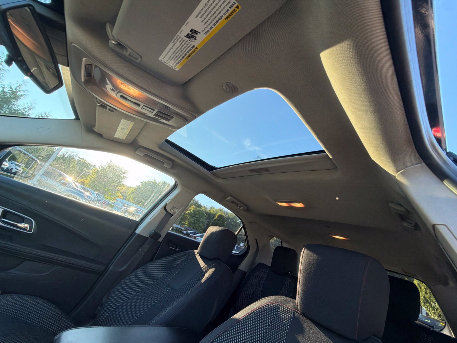 Used 2015 Chevrolet Equinox LT w/ Driver Convenience Package FWD image 21