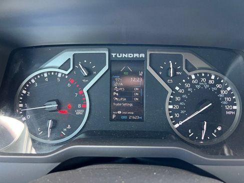 Used 2022 Toyota Tundra SR5 RWD image 10