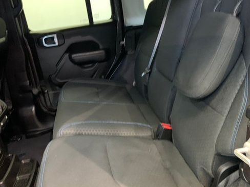 Used 2024 Jeep Wrangler Unlimited Rubicon 4xe w/ Convenience Group AWD/4WD image 42
