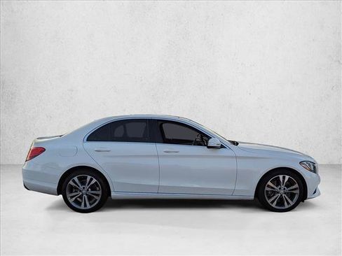 Used 2015 Mercedes-Benz C 300 4MATIC Sedan image 4