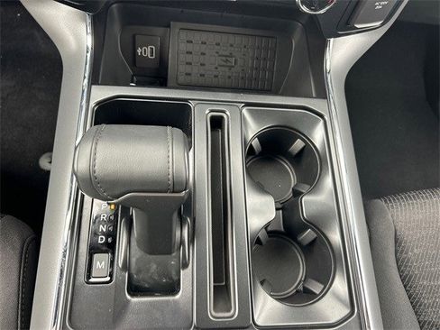 New 2025 Ford F150 XLT w/ Equipment Group 302A MID image 38
