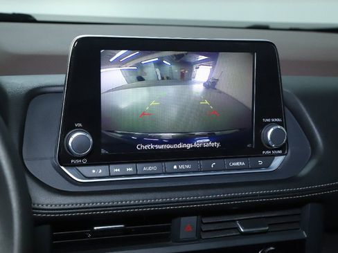 Certified 2023 Nissan Rogue SV AWD/4WD image 32