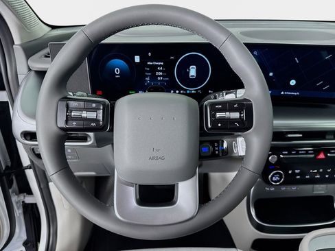 New 2026 Hyundai Ioniq 9 SE image 12