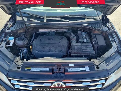 Used 2018 Volkswagen Tiguan S image 29