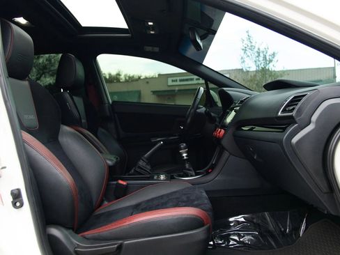 Used 2018 Subaru WRX STI Limited image 32