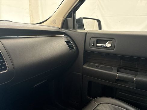 Used 2019 Ford Flex SEL w/ Equipment Group 202A FWD image 25