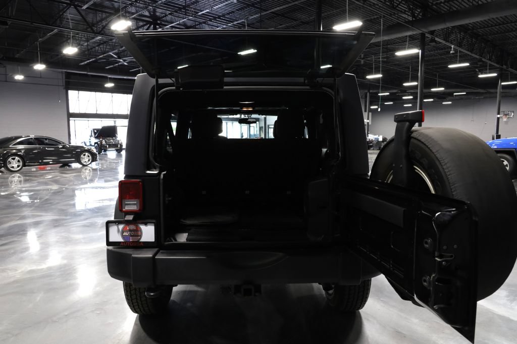 Used 2014 Jeep Wrangler Unlimited Sport w/ Quick Order Package 24S AWD/4WD image 25