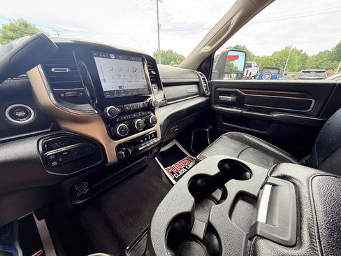Used 2024 RAM 2500 Laramie w/ Safety Group AWD/4WD image 29