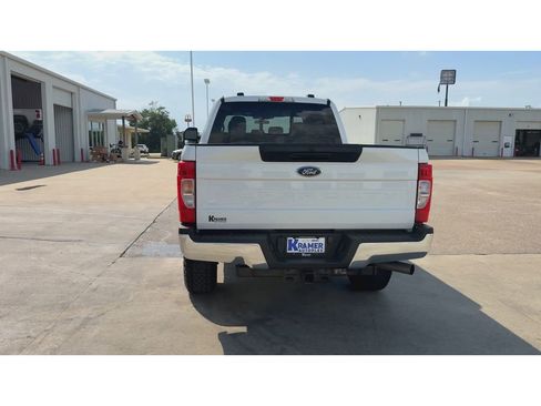 Used 2022 Ford F250 XL w/ STX Appearance Package AWD/4WD image 7